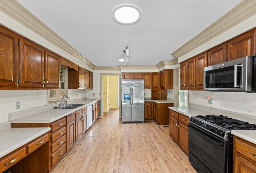 43 HASTINGS WAY, Covington, Tennessee 38019, 4 Bedrooms Bedrooms, 8 Rooms Rooms,2 BathroomsBathrooms,Residential,For Sale,HASTINGS,10224363