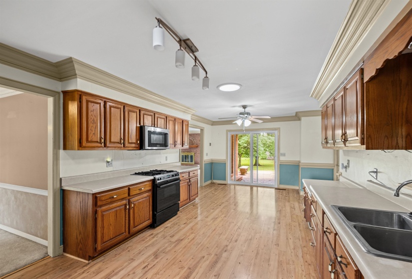 43 HASTINGS WAY, Covington, Tennessee 38019, 4 Bedrooms Bedrooms, 8 Rooms Rooms,2 BathroomsBathrooms,Residential,For Sale,HASTINGS,10224363