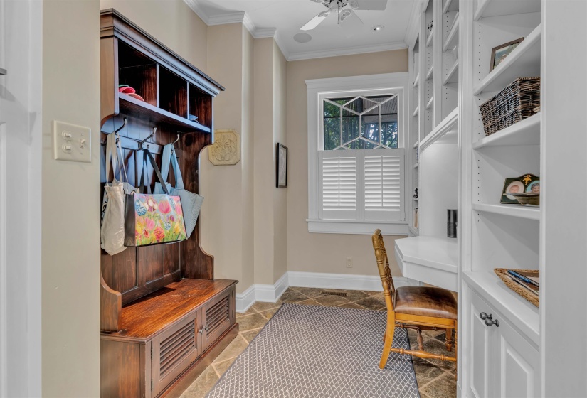 1657 PEABODY AVE, Memphis, Tennessee 38104, 4 Bedrooms Bedrooms, 12 Rooms Rooms,4.1 BathroomsBathrooms,Residential,For Sale,PEABODY,10224364