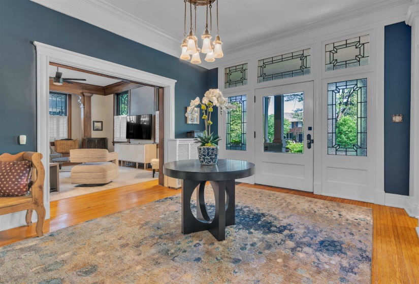 1657 PEABODY AVE, Memphis, Tennessee 38104, 4 Bedrooms Bedrooms, 12 Rooms Rooms,4.1 BathroomsBathrooms,Residential,For Sale,PEABODY,10224364