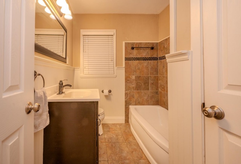 289 MARY ANN DR, Memphis, Tennessee 38117, 3 Bedrooms Bedrooms, 7 Rooms Rooms,2 BathroomsBathrooms,Residential,For Sale,MARY ANN,10224366