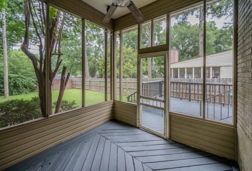 289 MARY ANN DR, Memphis, Tennessee 38117, 3 Bedrooms Bedrooms, 7 Rooms Rooms,2 BathroomsBathrooms,Residential,For Sale,MARY ANN,10224366