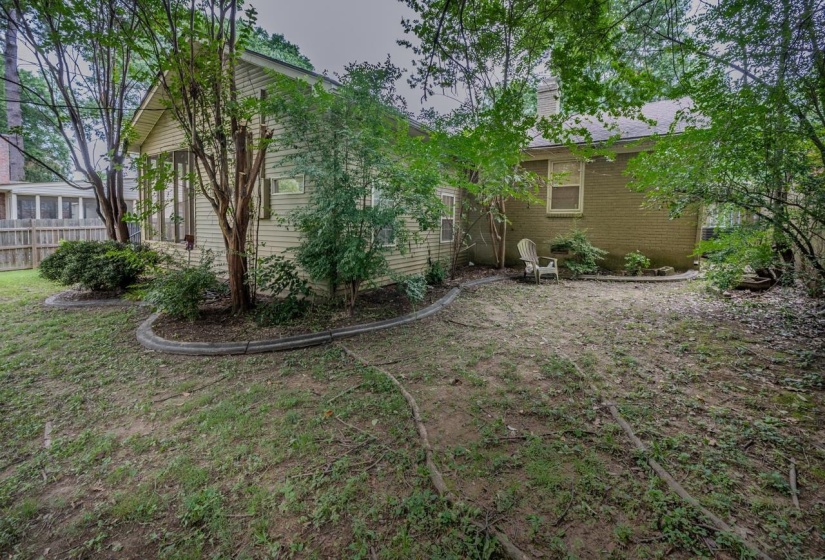 289 MARY ANN DR, Memphis, Tennessee 38117, 3 Bedrooms Bedrooms, 7 Rooms Rooms,2 BathroomsBathrooms,Residential,For Sale,MARY ANN,10224366