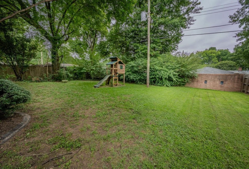 289 MARY ANN DR, Memphis, Tennessee 38117, 3 Bedrooms Bedrooms, 7 Rooms Rooms,2 BathroomsBathrooms,Residential,For Sale,MARY ANN,10224366