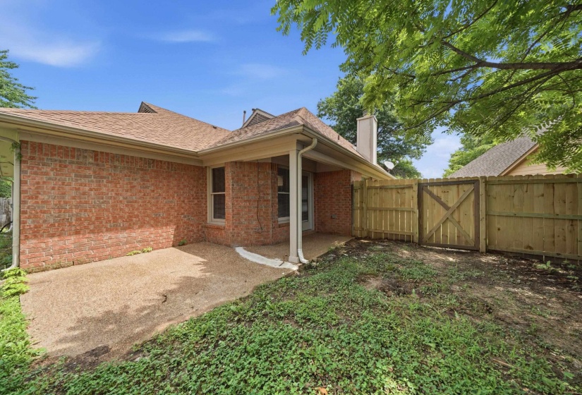 1491 APPLING WOOD CV, Cordova, Tennessee 38016, 3 Bedroom Bedrooms, 6 Room Rooms,2 BathroomBathrooms,Residential,For Sale,APPLING WOOD,0,10224368