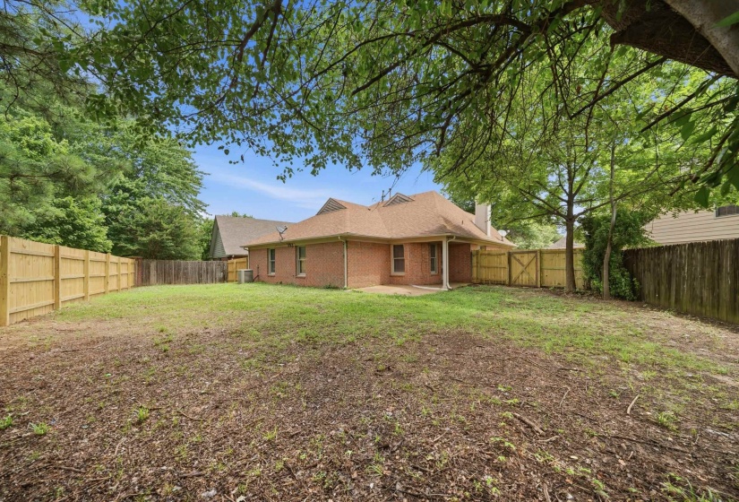 1491 APPLING WOOD CV, Cordova, Tennessee 38016, 3 Bedroom Bedrooms, 6 Room Rooms,2 BathroomBathrooms,Residential,For Sale,APPLING WOOD,0,10224368