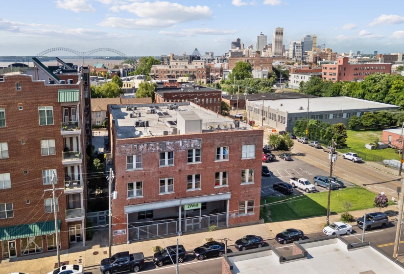 2 G E PATTERSON AVE, Memphis, Tennessee 38103, 1 Bedroom Bedrooms, 4 Rooms Rooms,1 BathroomBathrooms,Residential,For Sale,G E PATTERSON,10224369