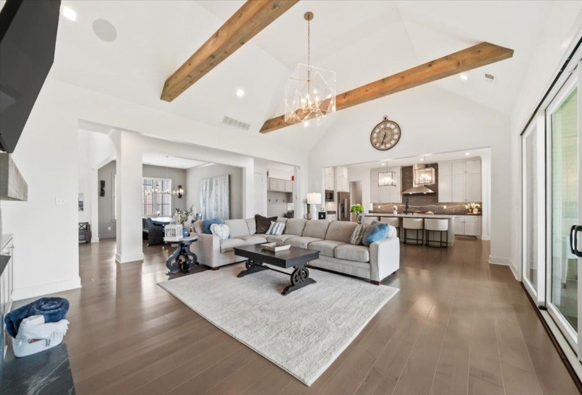 409 SHAMBALA DR, Collierville, Tennessee 38017, 5 Bedrooms Bedrooms, 10 Rooms Rooms,5.1 BathroomsBathrooms,Residential,For Sale,SHAMBALA,10224370