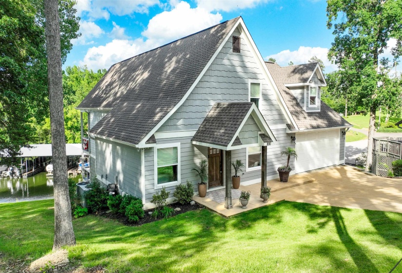 800 RIVER CLIFF LN, Counce, Tennessee 38326, 5 Bedrooms Bedrooms, 7 Rooms Rooms,3.1 BathroomsBathrooms,Residential,For Sale,RIVER CLIFF,10224375
