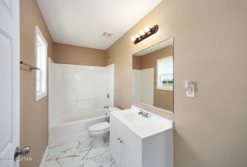 533 WALTER STUART LOOP, Whiteville, Tennessee 38075-6062, 3 Bedrooms Bedrooms, 5 Rooms Rooms,2 BathroomsBathrooms,Residential,For Sale,WALTER STUART,10224378