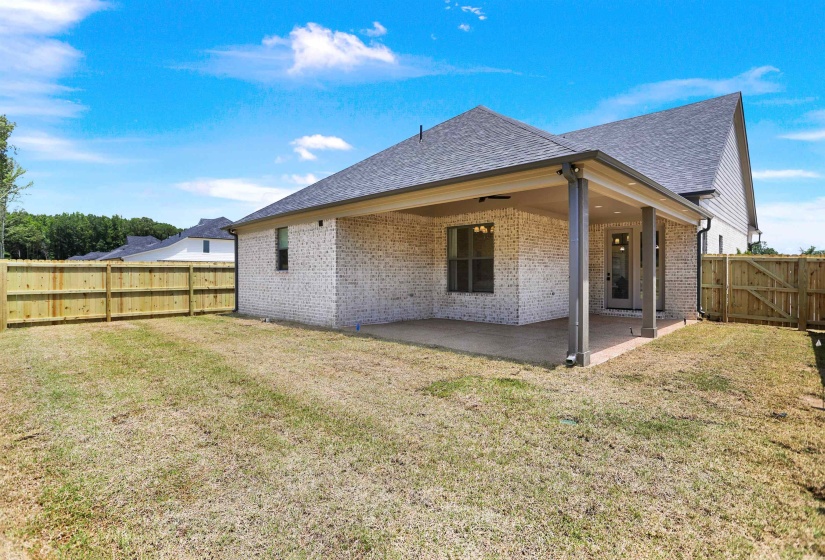 161 BITTER BRANCH RD, Cordova, Tennessee 38018, 4 Bedroom Bedrooms, 9 Room Rooms,3 BathroomBathrooms,Residential,For Sale,BITTER BRANCH,0,10224380
