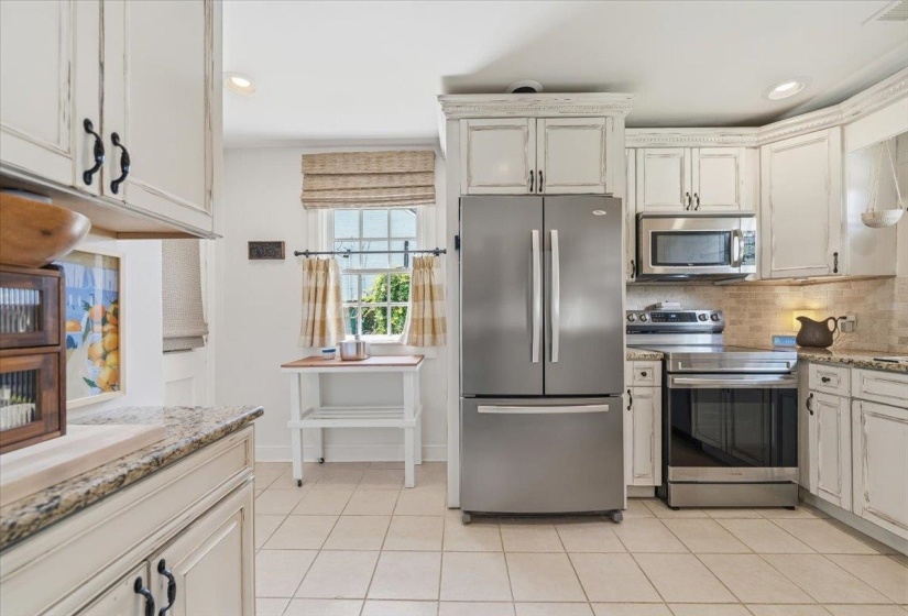 3845 MIMOSA AVE, Memphis, Tennessee 38111, 2 Bedrooms Bedrooms, 6 Rooms Rooms,1 BathroomBathrooms,Residential,For Sale,MIMOSA,10224394