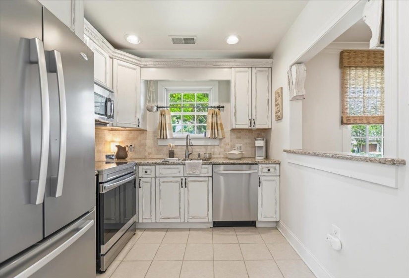 3845 MIMOSA AVE, Memphis, Tennessee 38111, 2 Bedrooms Bedrooms, 6 Rooms Rooms,1 BathroomBathrooms,Residential,For Sale,MIMOSA,10224394