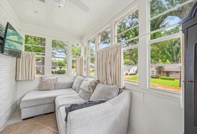 3845 MIMOSA AVE, Memphis, Tennessee 38111, 2 Bedrooms Bedrooms, 6 Rooms Rooms,1 BathroomBathrooms,Residential,For Sale,MIMOSA,10224394