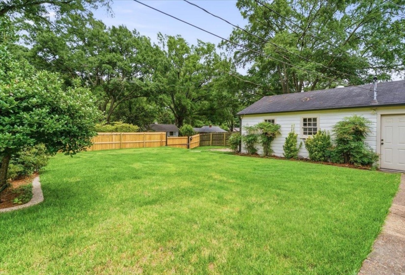 3845 MIMOSA AVE, Memphis, Tennessee 38111, 2 Bedrooms Bedrooms, 6 Rooms Rooms,1 BathroomBathrooms,Residential,For Sale,MIMOSA,10224394