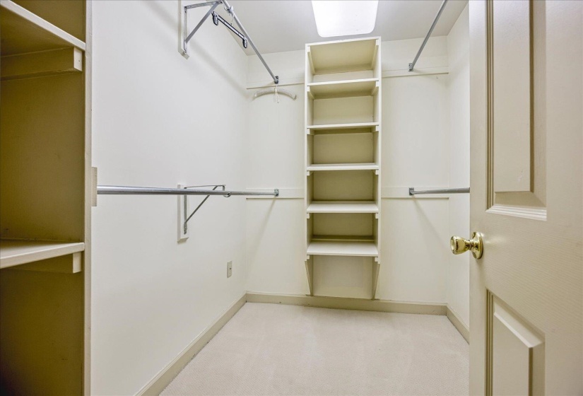Walk in closet