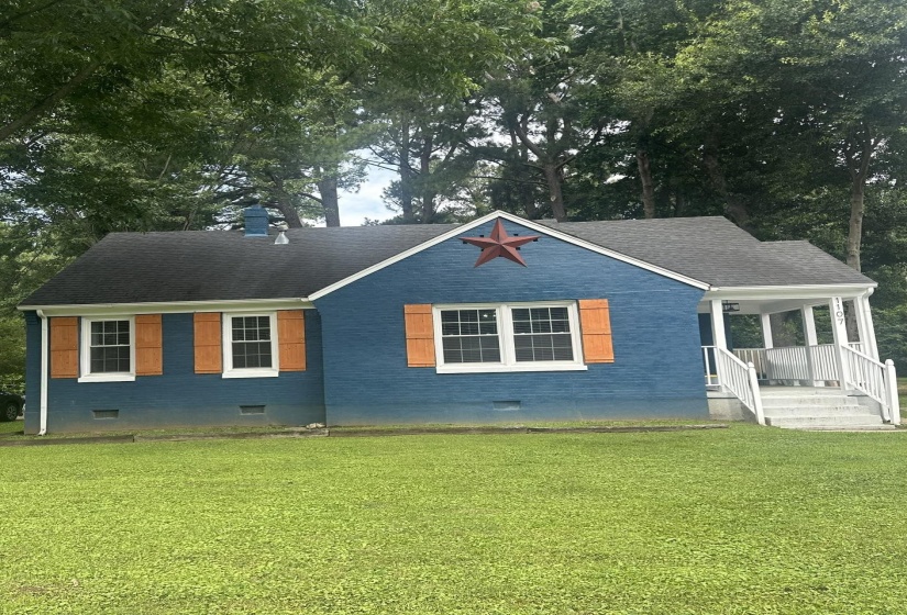 1107 MCEVERS RD, Memphis, Tennessee 38111, 2 Bedrooms Bedrooms, 5 Rooms Rooms,1 BathroomBathrooms,Residential,For Sale,MCEVERS,10224399
