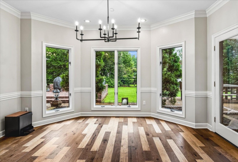 8784 THREE CHIMNEYS DR, Germantown, Tennessee 38138, 5 Bedrooms Bedrooms, 8 Rooms Rooms,4.1 BathroomsBathrooms,Residential,For Sale,THREE CHIMNEYS,10224402