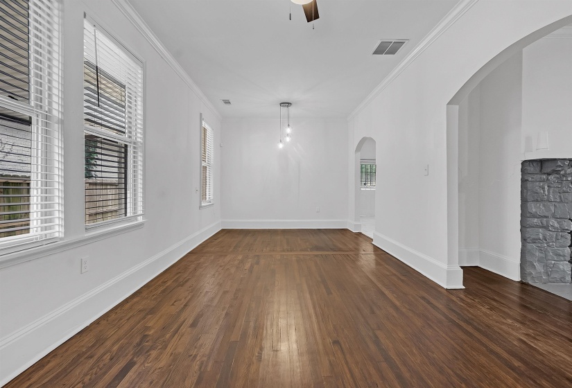 1857 FOSTER AVE, Memphis, Tennessee 38114, 3 Bedrooms Bedrooms, 5 Rooms Rooms,2 BathroomsBathrooms,Residential,For Sale,FOSTER,10224403