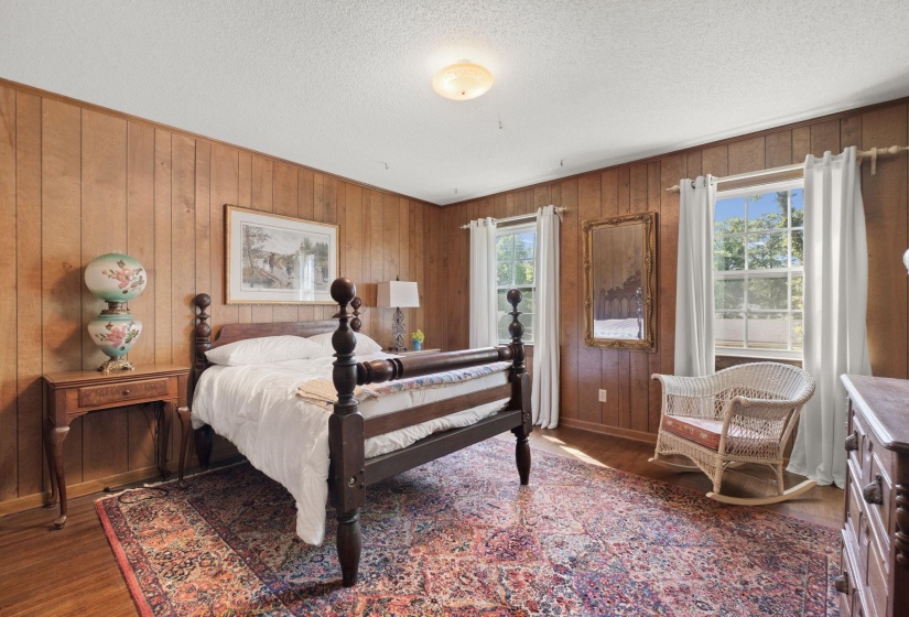 4653 CLEARWATER DR, Memphis, Tennessee 38128, 5 Bedrooms Bedrooms, 10 Rooms Rooms,2.1 BathroomsBathrooms,Residential,For Sale,CLEARWATER,10224404