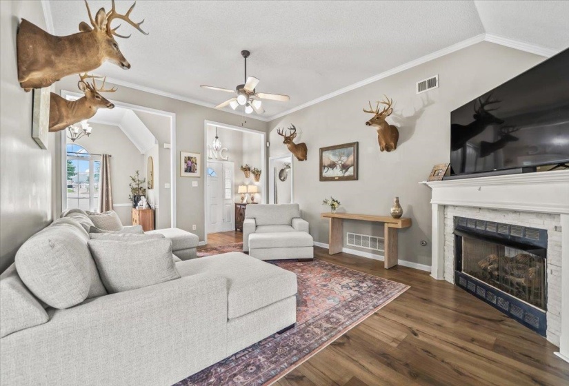 40 ROYAL VIEW CV, Oakland, Tennessee 38060, 4 Bedrooms Bedrooms, 7 Rooms Rooms,2 BathroomsBathrooms,Residential,For Sale,ROYAL VIEW,10224408