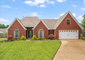 40 ROYAL VIEW CV, Oakland, Tennessee 38060, 4 Bedrooms Bedrooms, 7 Rooms Rooms,2 BathroomsBathrooms,Residential,For Sale,ROYAL VIEW,10224408
