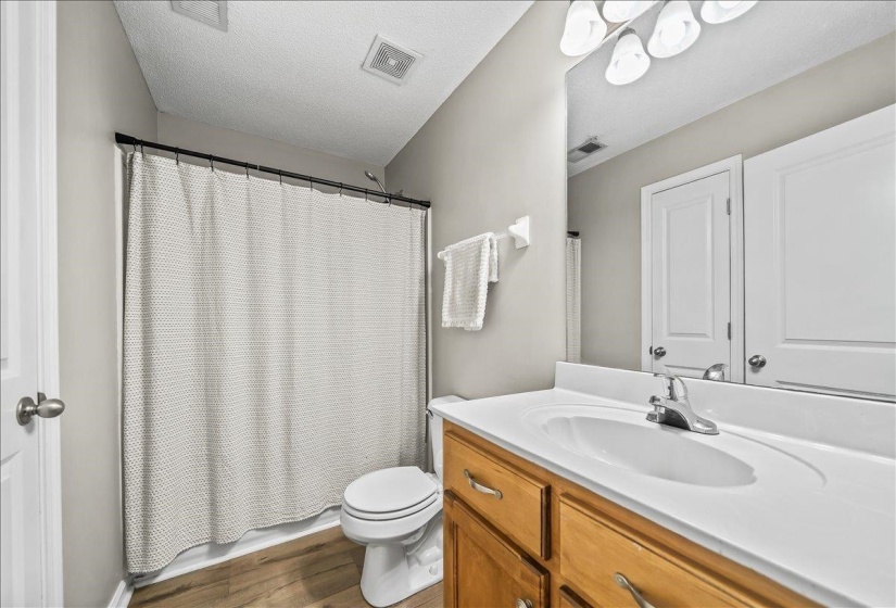 40 ROYAL VIEW CV, Oakland, Tennessee 38060, 4 Bedrooms Bedrooms, 7 Rooms Rooms,2 BathroomsBathrooms,Residential,For Sale,ROYAL VIEW,10224408