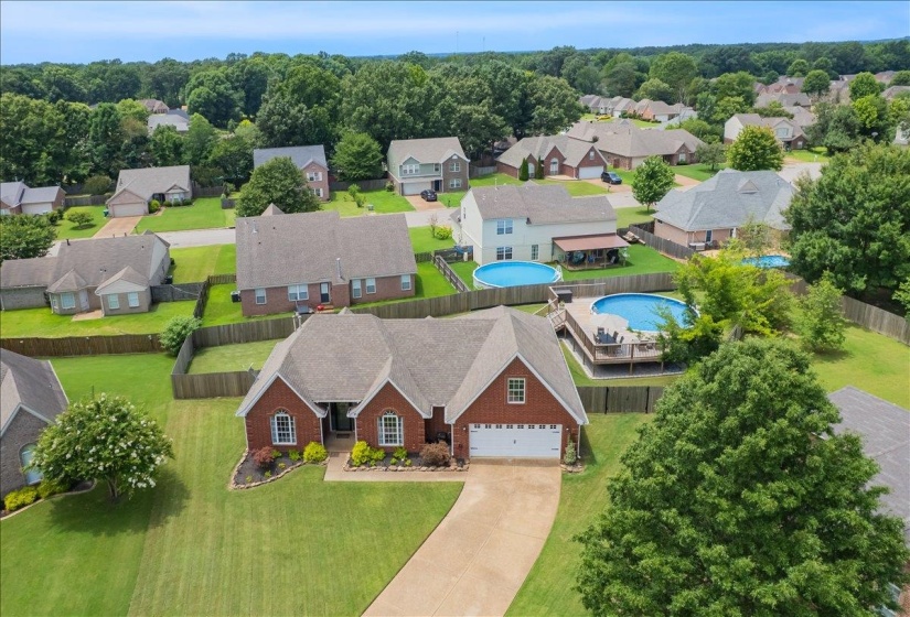 40 ROYAL VIEW CV, Oakland, Tennessee 38060, 4 Bedrooms Bedrooms, 7 Rooms Rooms,2 BathroomsBathrooms,Residential,For Sale,ROYAL VIEW,10224408