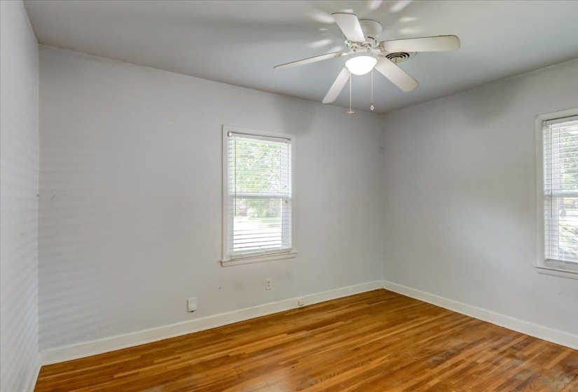 4872 FLAMINGO RD, Memphis, Tennessee 38117, 3 Bedrooms Bedrooms, 7 Rooms Rooms,2 BathroomsBathrooms,Residential,For Sale,FLAMINGO,10224409