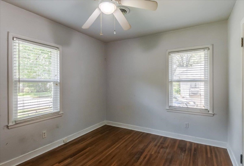 4872 FLAMINGO RD, Memphis, Tennessee 38117, 3 Bedrooms Bedrooms, 7 Rooms Rooms,2 BathroomsBathrooms,Residential,For Sale,FLAMINGO,10224409
