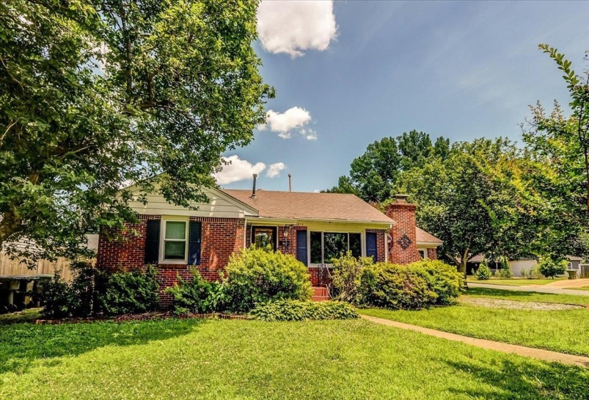 4872 FLAMINGO RD, Memphis, Tennessee 38117, 3 Bedrooms Bedrooms, 7 Rooms Rooms,2 BathroomsBathrooms,Residential,For Sale,FLAMINGO,10224409
