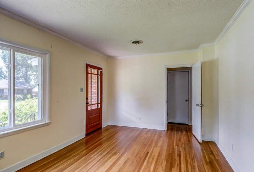4872 FLAMINGO RD, Memphis, Tennessee 38117, 3 Bedrooms Bedrooms, 7 Rooms Rooms,2 BathroomsBathrooms,Residential,For Sale,FLAMINGO,10224409