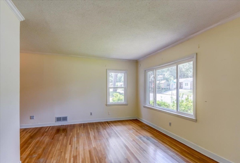 4872 FLAMINGO RD, Memphis, Tennessee 38117, 3 Bedrooms Bedrooms, 7 Rooms Rooms,2 BathroomsBathrooms,Residential,For Sale,FLAMINGO,10224409