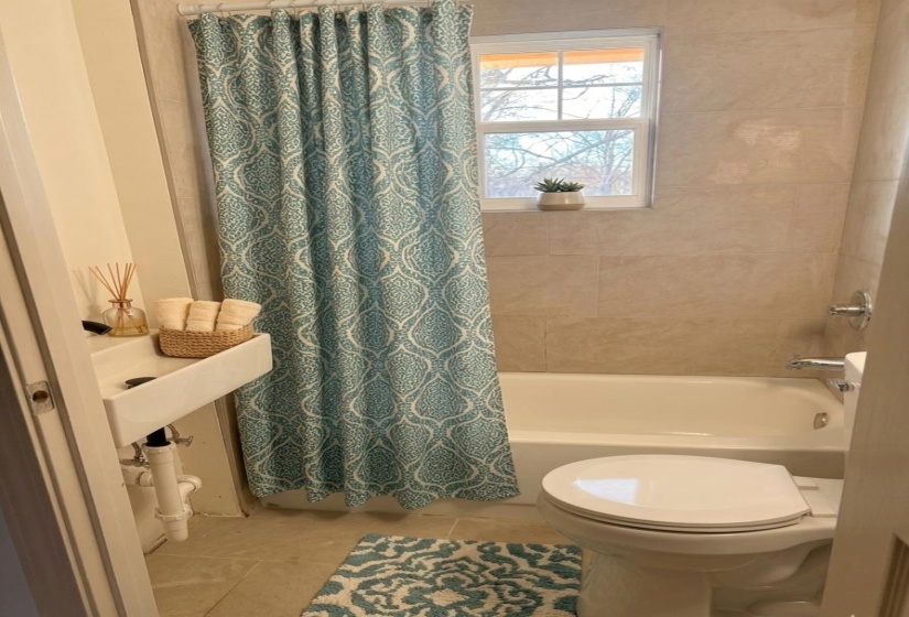 1495 MAPLEWOOD ST, Memphis, Tennessee 38108, 2 Bedroom Bedrooms, 5 Room Rooms,1.1 BathroomBathrooms,Residential,For Sale,MAPLEWOOD,0,10219627