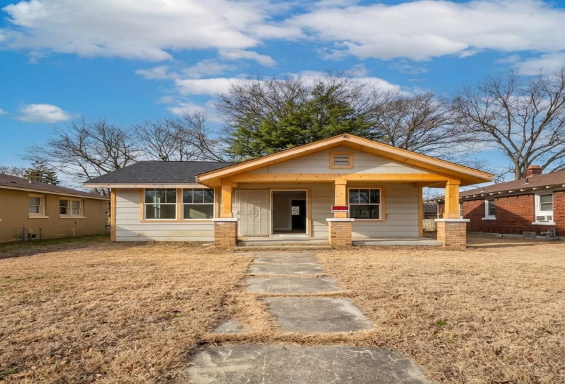 1495 MAPLEWOOD ST, Memphis, Tennessee 38108, 2 Bedroom Bedrooms, 5 Room Rooms,1.1 BathroomBathrooms,Residential,For Sale,MAPLEWOOD,0,10219627