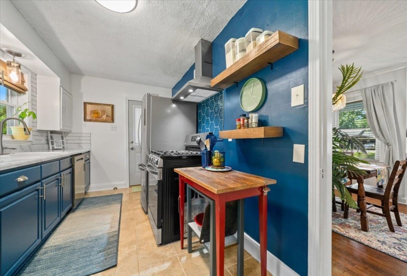 1072 WEST PERKINS RD, Memphis, Tennessee 38117, 3 Bedroom Bedrooms, 6 Room Rooms,2 BathroomBathrooms,Residential,For Sale,WEST PERKINS,0,10224413