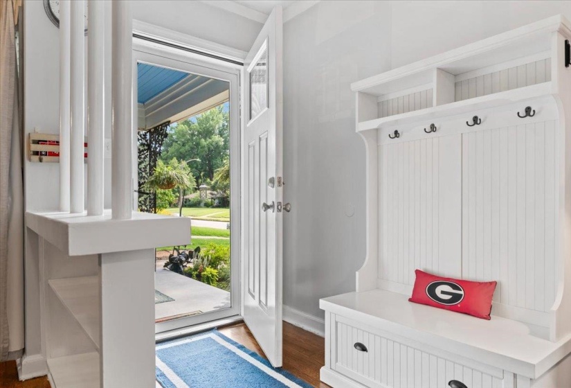 1072 WEST PERKINS RD, Memphis, Tennessee 38117, 3 Bedroom Bedrooms, 6 Room Rooms,2 BathroomBathrooms,Residential,For Sale,WEST PERKINS,0,10224413