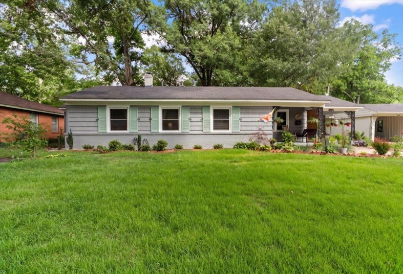1072 WEST PERKINS RD, Memphis, Tennessee 38117, 3 Bedroom Bedrooms, 6 Room Rooms,2 BathroomBathrooms,Residential,For Sale,WEST PERKINS,0,10224413