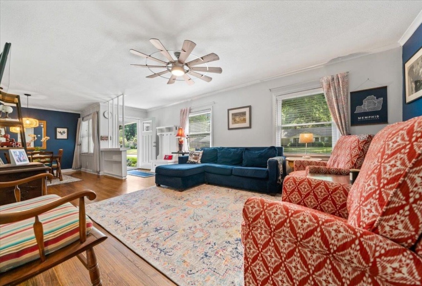 1072 WEST PERKINS RD, Memphis, Tennessee 38117, 3 Bedroom Bedrooms, 6 Room Rooms,2 BathroomBathrooms,Residential,For Sale,WEST PERKINS,0,10224413