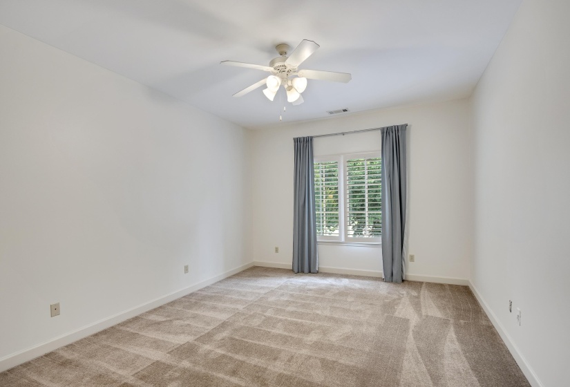 1633 DOGWOOD CREEK DR, Germantown, Tennessee 38139, 5 Bedrooms Bedrooms, 14 Rooms Rooms,4.1 BathroomsBathrooms,Residential,For Sale,DOGWOOD CREEK,10224417
