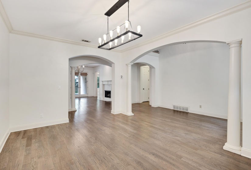 1633 DOGWOOD CREEK DR, Germantown, Tennessee 38139, 5 Bedrooms Bedrooms, 14 Rooms Rooms,4.1 BathroomsBathrooms,Residential,For Sale,DOGWOOD CREEK,10224417