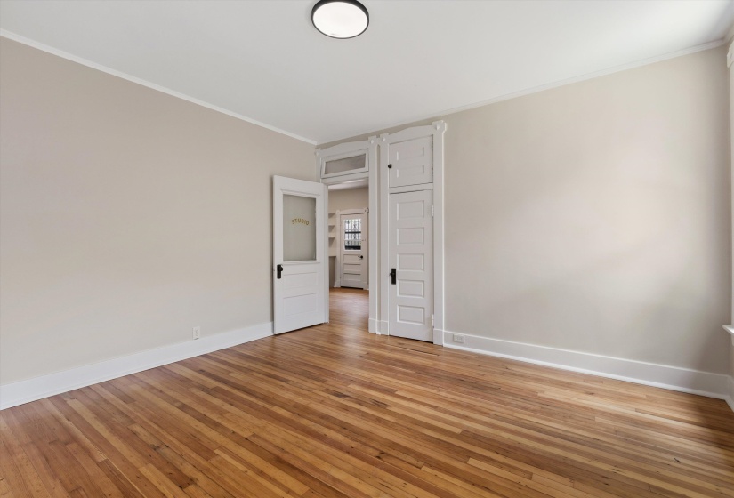 2037 NELSON AVE, Memphis, Tennessee 38104, 3 Bedroom Bedrooms, 6 Room Rooms,2 BathroomBathrooms,Residential,For Sale,NELSON,0,10224418