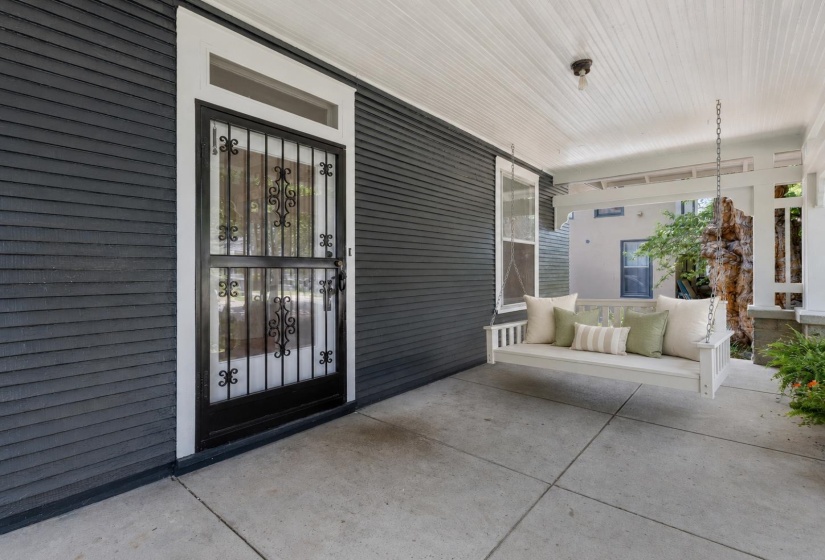 2037 NELSON AVE, Memphis, Tennessee 38104, 3 Bedroom Bedrooms, 6 Room Rooms,2 BathroomBathrooms,Residential,For Sale,NELSON,0,10224418