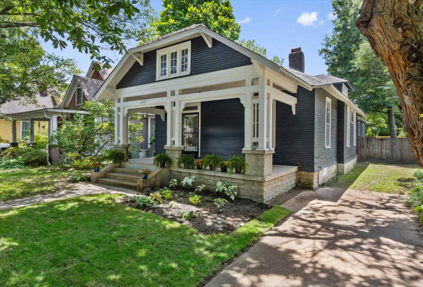 2037 NELSON AVE, Memphis, Tennessee 38104, 3 Bedroom Bedrooms, 6 Room Rooms,2 BathroomBathrooms,Residential,For Sale,NELSON,0,10224418