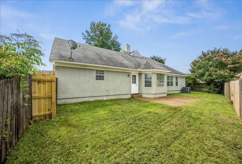 817 RADIANCE DR, Cordova, Tennessee 38018, 4 Bedrooms Bedrooms, 7 Rooms Rooms,2 BathroomsBathrooms,Residential,For Sale,RADIANCE,10224422