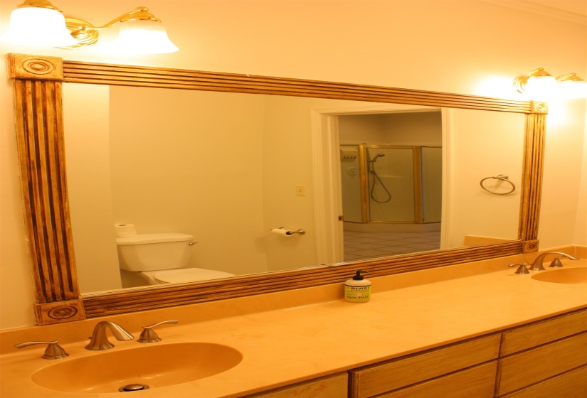 3779 SPOTTSWOOD AVE, Memphis, Tennessee 38111, 3 Bedrooms Bedrooms, 7 Rooms Rooms,1 BathroomBathrooms,Residential,For Sale,SPOTTSWOOD,10224424