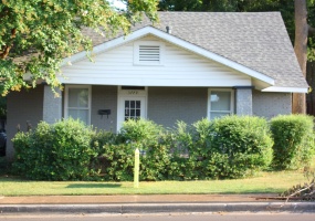 3779 SPOTTSWOOD AVE, Memphis, Tennessee 38111, 3 Bedrooms Bedrooms, 7 Rooms Rooms,1 BathroomBathrooms,Residential,For Sale,SPOTTSWOOD,10224424