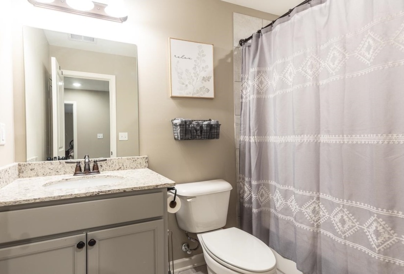 300 CHEROKEE CIR, Oakland, Tennessee 38060, 3 Bedrooms Bedrooms, 6 Rooms Rooms,2.1 BathroomsBathrooms,Residential,For Sale,CHEROKEE,10224425