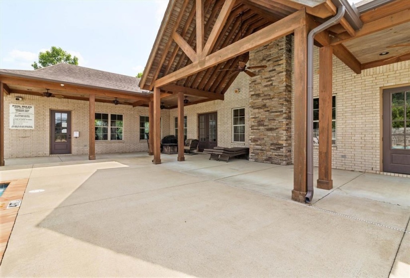 300 CHEROKEE CIR, Oakland, Tennessee 38060, 3 Bedrooms Bedrooms, 6 Rooms Rooms,2.1 BathroomsBathrooms,Residential,For Sale,CHEROKEE,10224425
