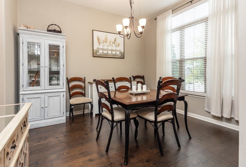 300 CHEROKEE CIR, Oakland, Tennessee 38060, 3 Bedrooms Bedrooms, 6 Rooms Rooms,2.1 BathroomsBathrooms,Residential,For Sale,CHEROKEE,10224425